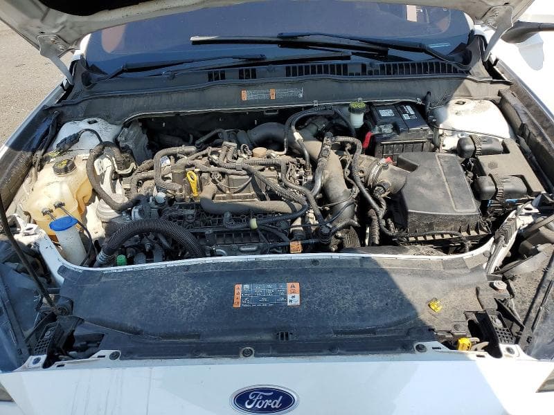 2017 FORD FUSION SE 11