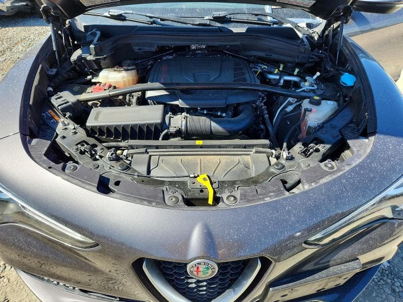 2018 ALFA ROMEO STELVIO TI 12