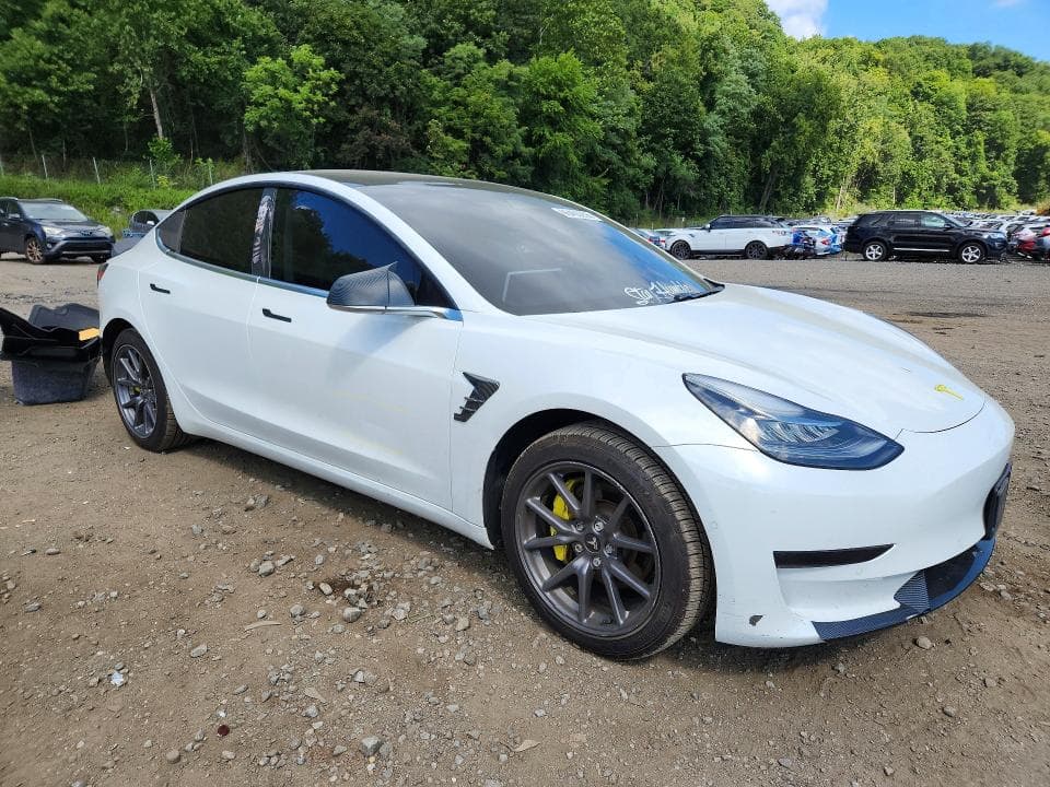2020 TESLA MODEL 3 4