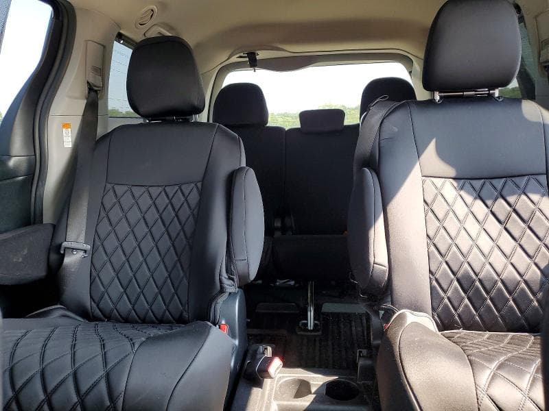 2018 TOYOTA SIENNA SE PREMIUM 8-PASSENGER 10
