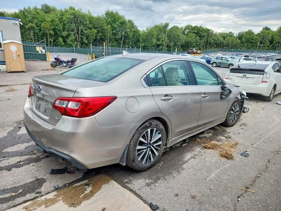 2019 SUBARU LEGACY 2.5I PREMIUM 3