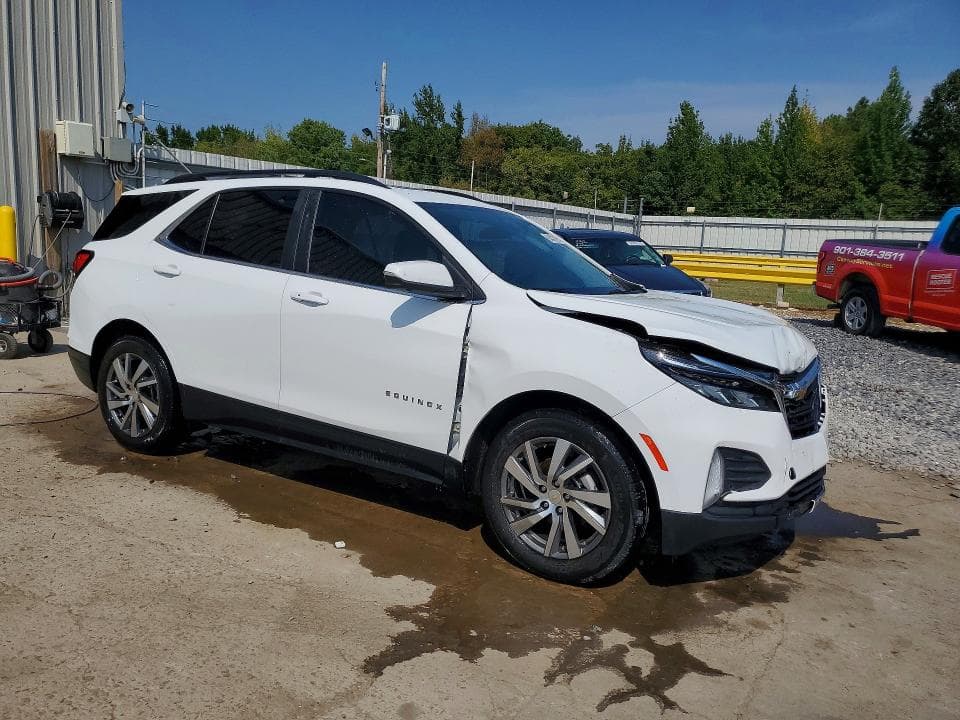 2023 CHEVROLET EQUINOX LT 4