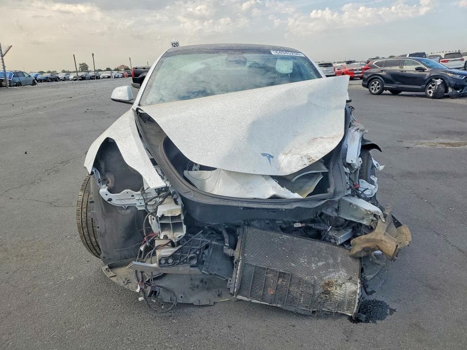 2023 TESLA MODEL 3 5