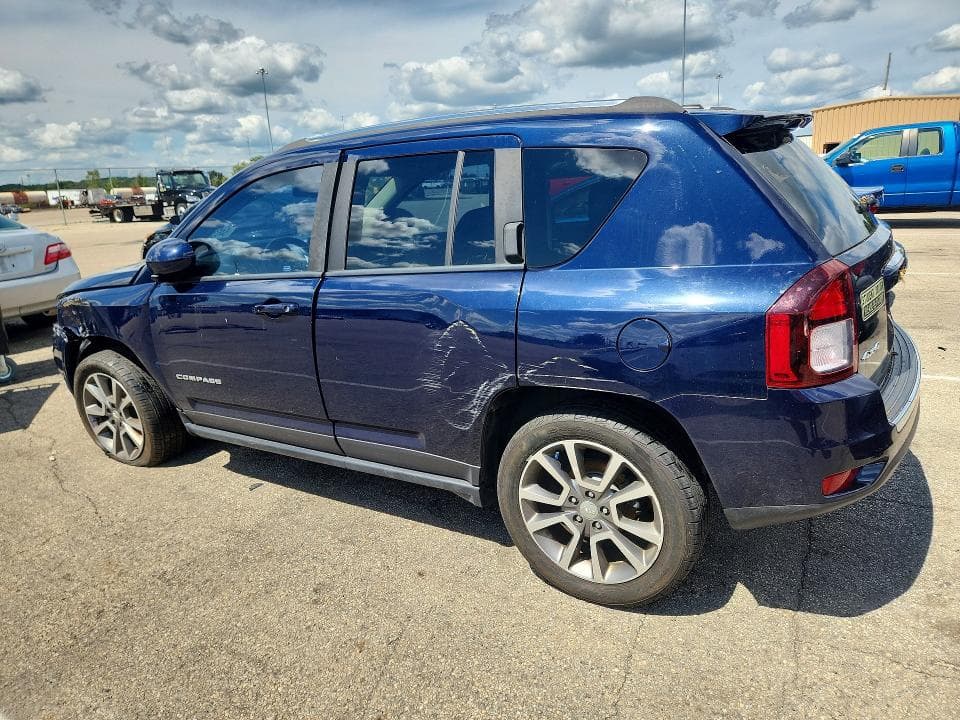 2017 JEEP COMPASS LATITUDE 2