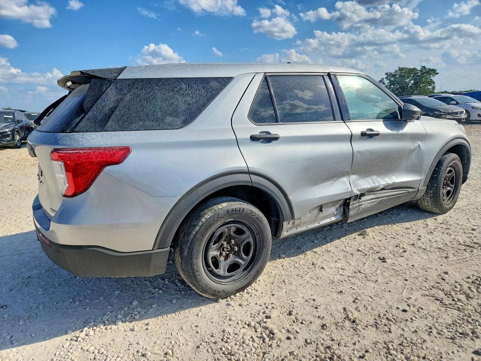 2024 FORD EXPLORER 3