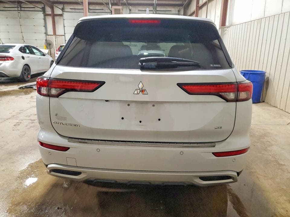 2022 MITSUBISHI OUTLANDER SE 6