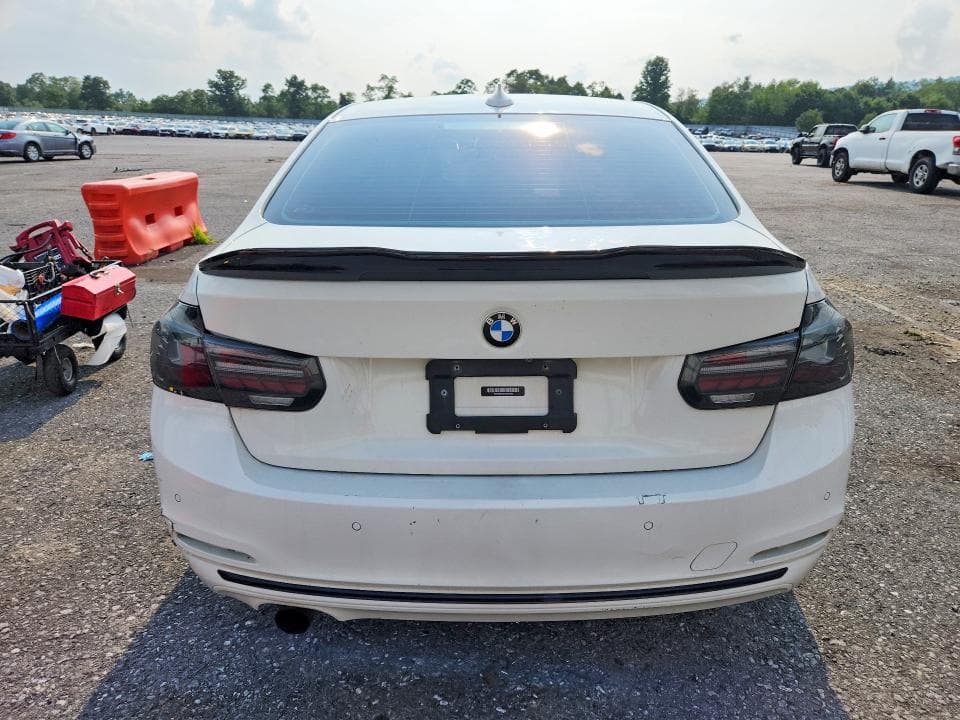 2018 BMW 330 XI 6