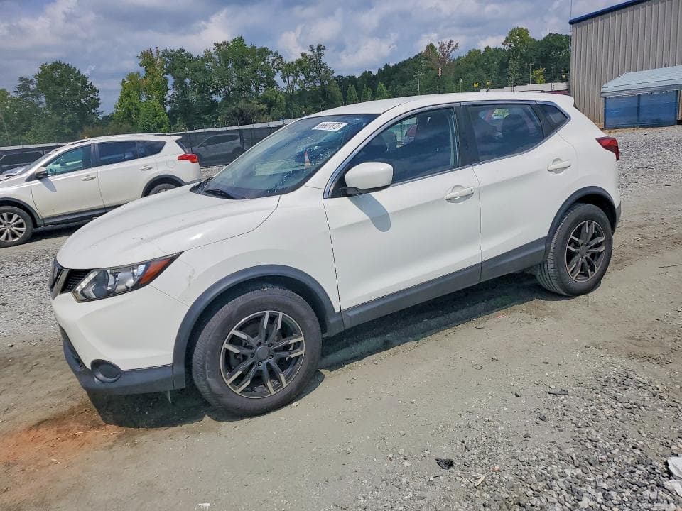 2018 NISSAN ROGUE SPORT S - 1