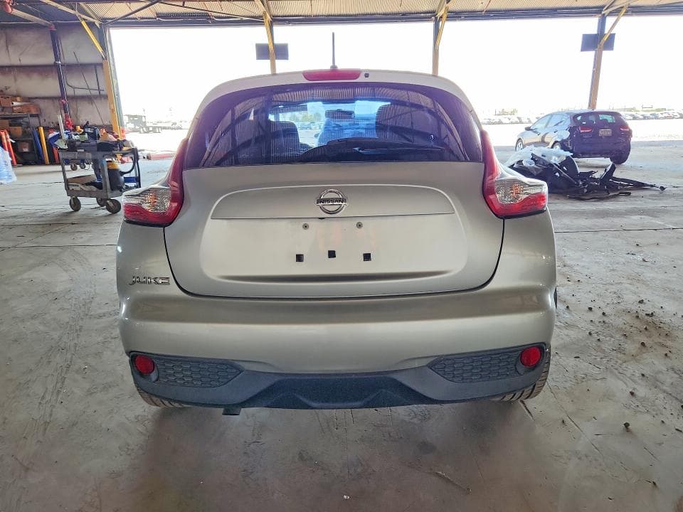 2017 NISSAN JUKE S 6