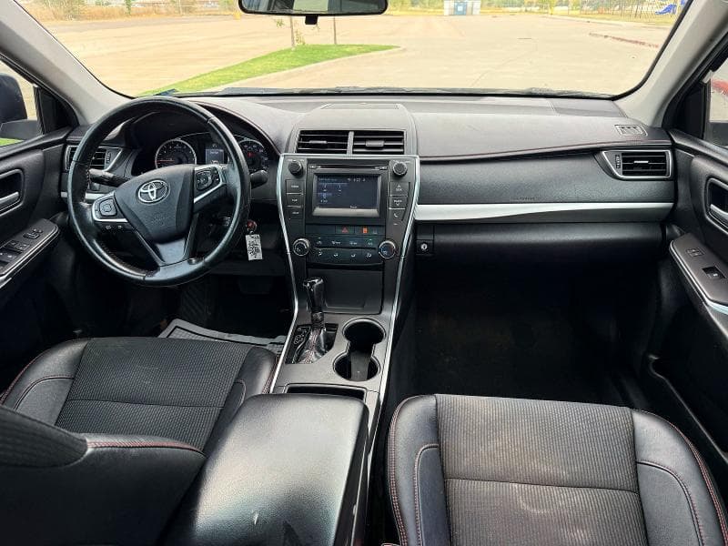 2017 TOYOTA CAMRY LE 9