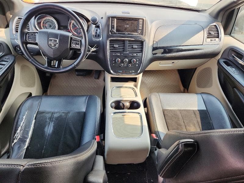 2017 DODGE GRAND CARAVAN SXT 8