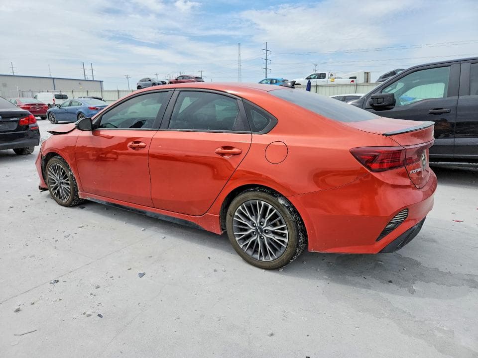 2022 KIA FORTE GT LINE 2