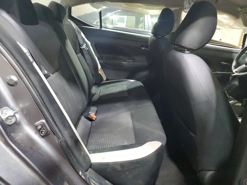 2021 NISSAN VERSA SV 10