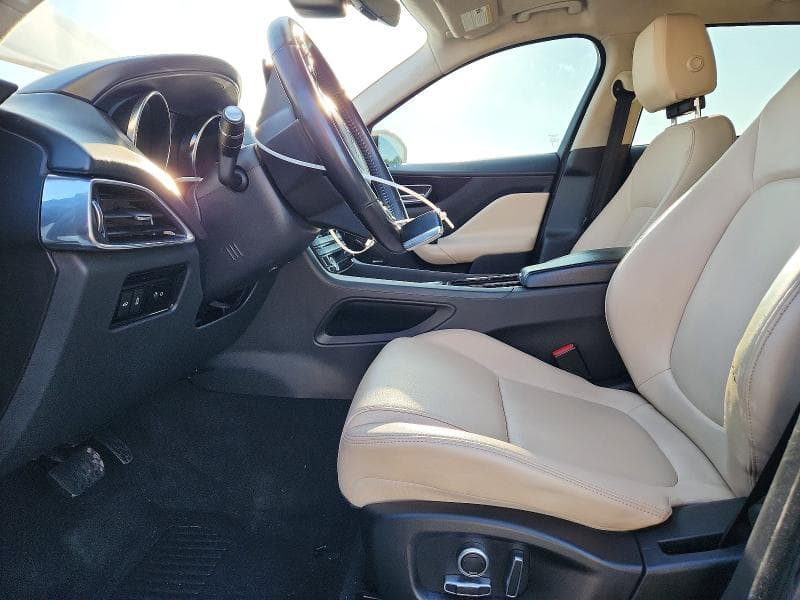 2020 JAGUAR F-PACE PREMIUM 7