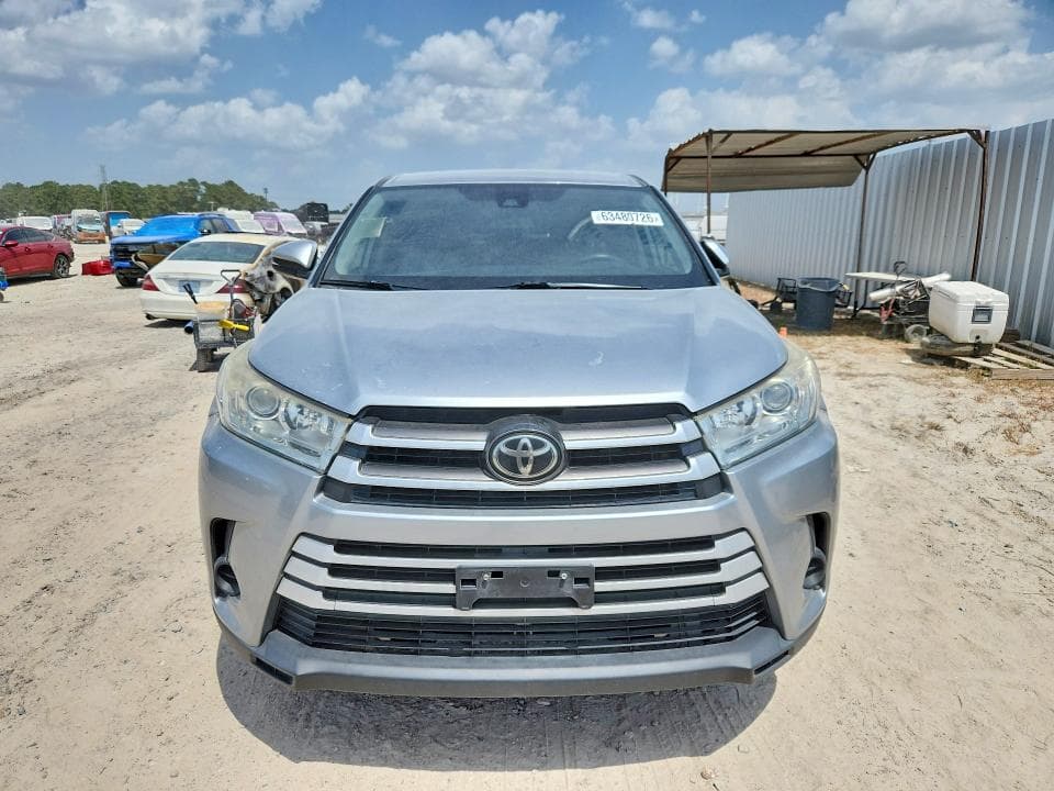 2019 TOYOTA HIGHLANDER LE 5