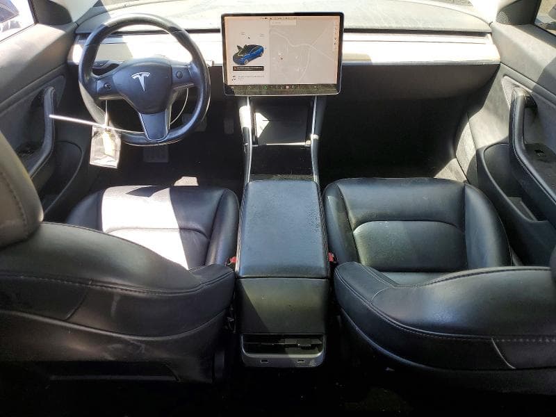 2018 TESLA MODEL 3 8