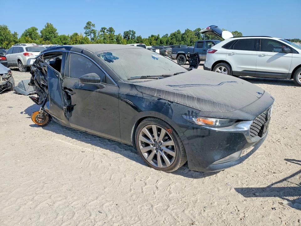 2021 MAZDA 3 SELECT 4
