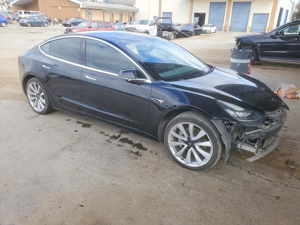 2019 TESLA MODEL 3 4