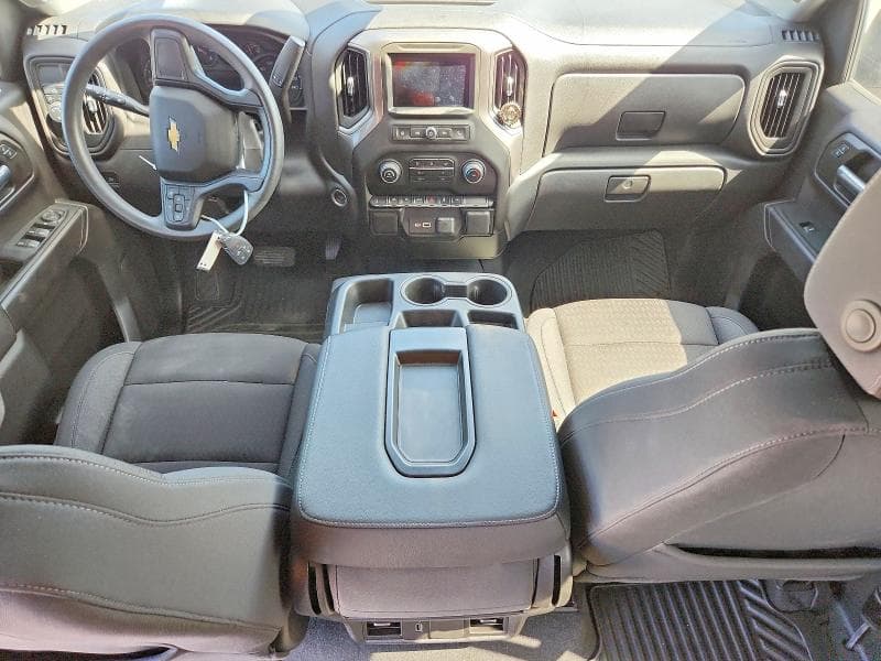 2025 CHEVROLET SILVERADO C1500 CUSTOM 8