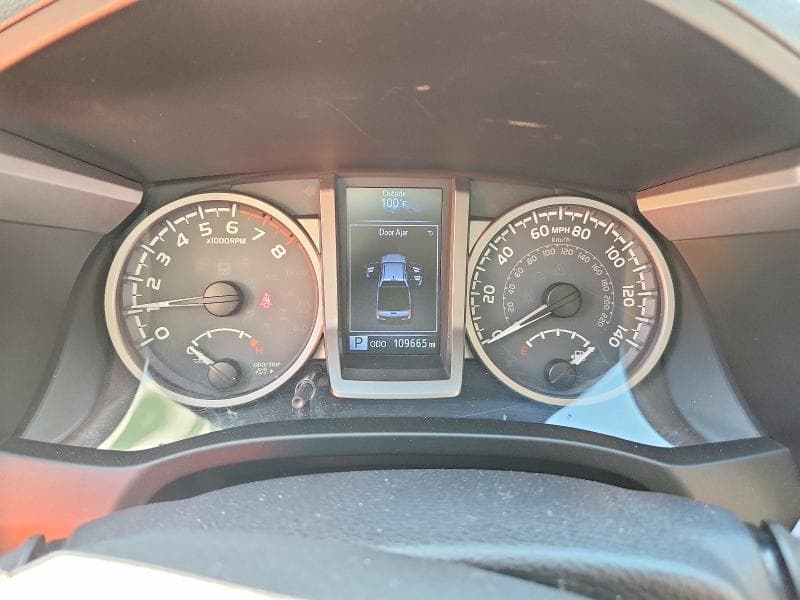 2017 TOYOTA TACOMA SR5 V6 9