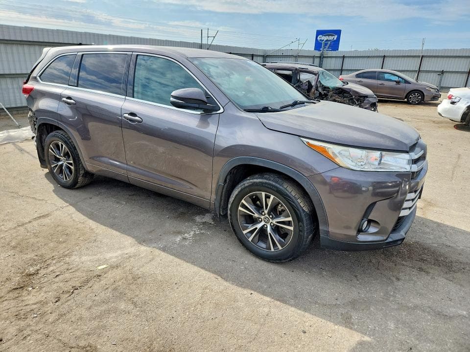 2018 TOYOTA HIGHLANDER LE PLUS 4