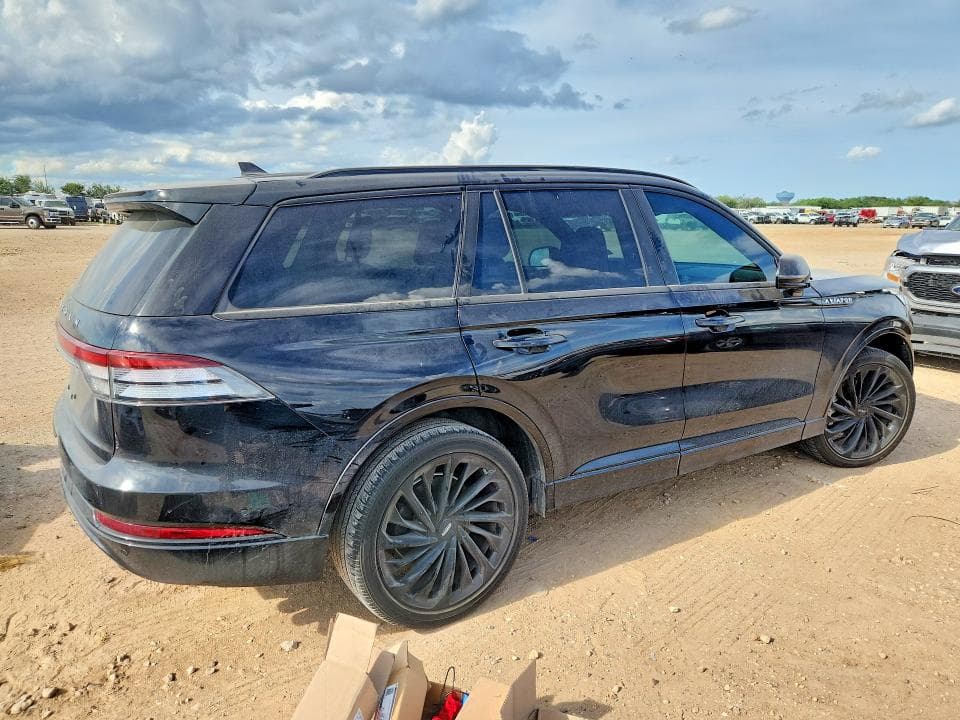 2023 LINCOLN AVIATOR RESERVE 3