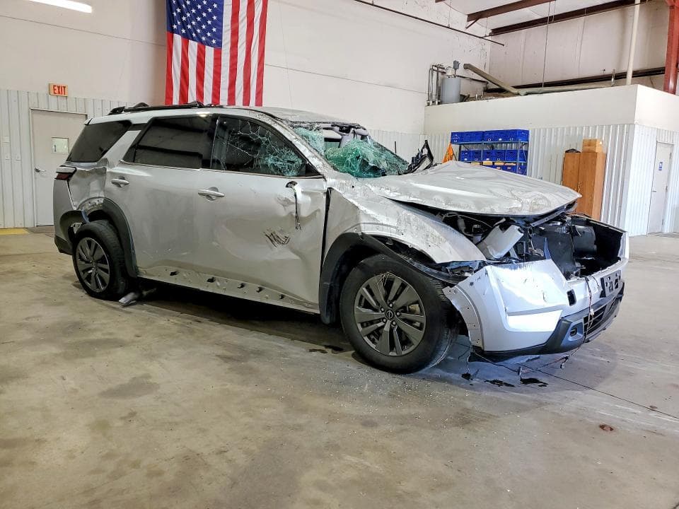 2025 NISSAN PATHFINDER SV 4