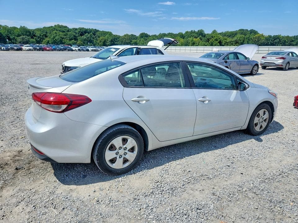 2018 KIA FORTE LX 3