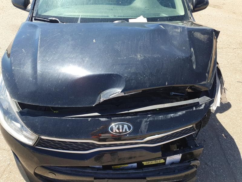 2019 KIA RIO S 11