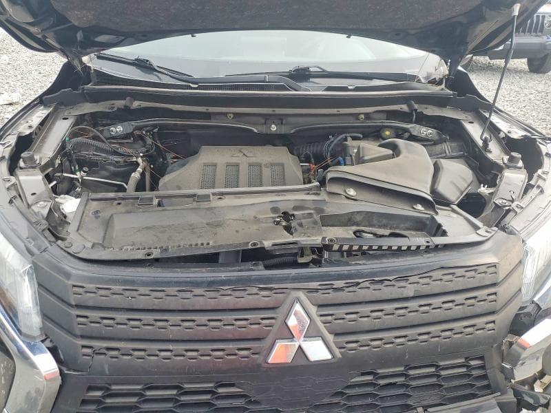 2024 MITSUBISHI ECLIPSE CROSS LE 12