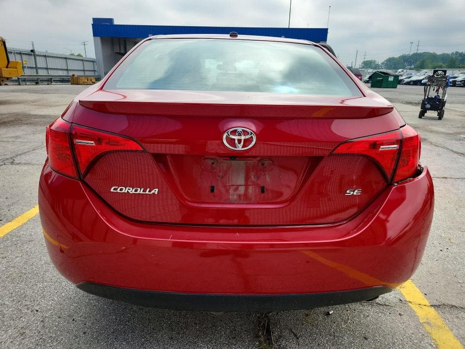 2017 TOYOTA COROLLA SE 6