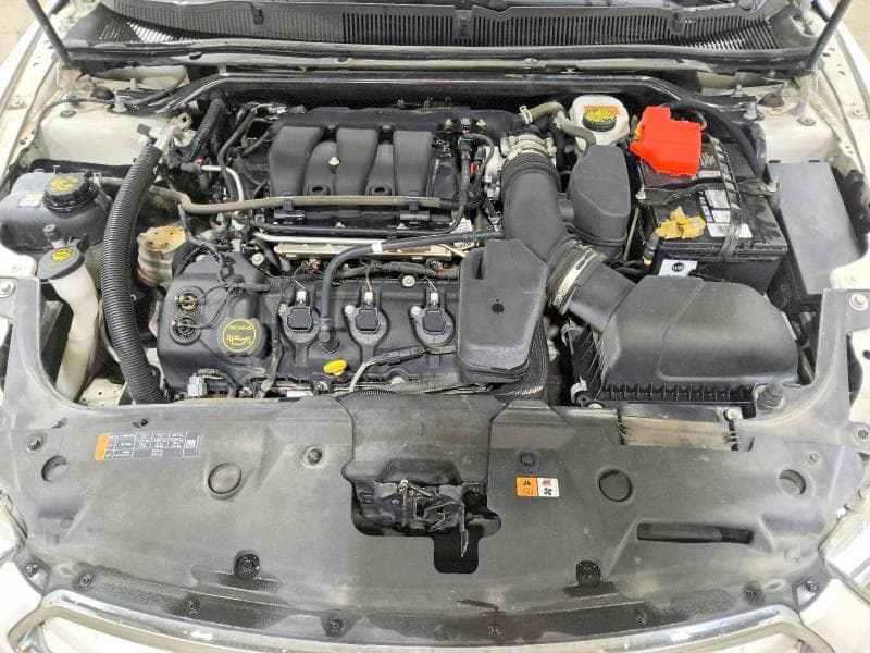 2018 FORD TAURUS LIMITED 11
