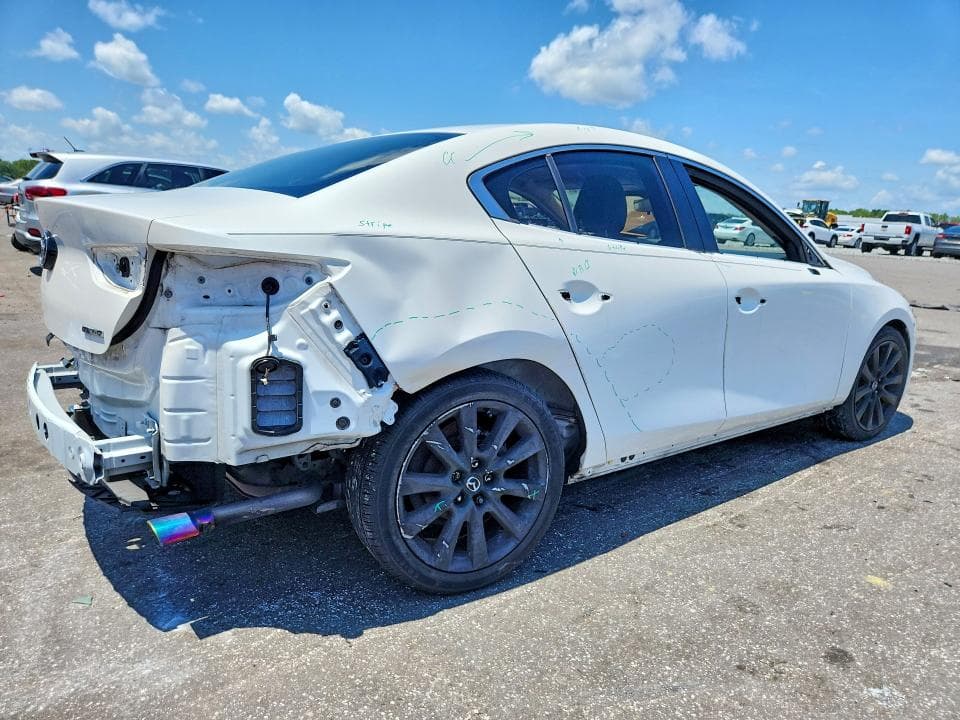 2020 MAZDA 3 SELECT 3