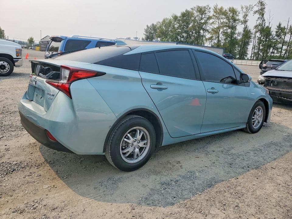2021 TOYOTA PRIUS XLE AWD-E 3