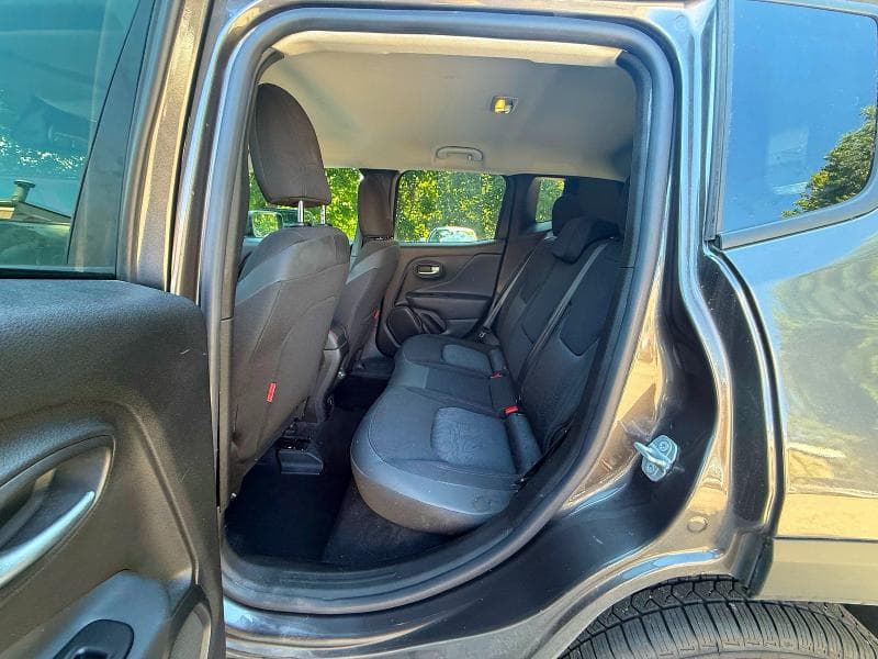 2021 JEEP RENEGADE TRAILHAWK 12