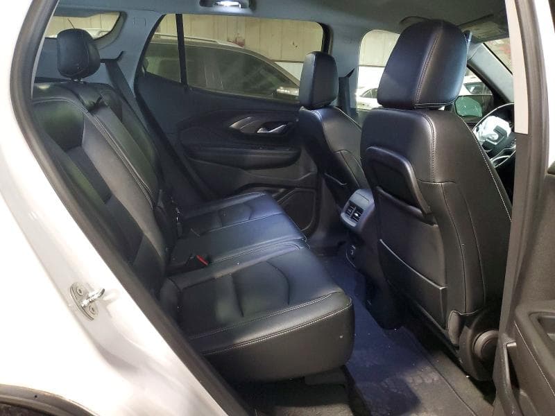 2023 GMC TERRAIN SLT 11