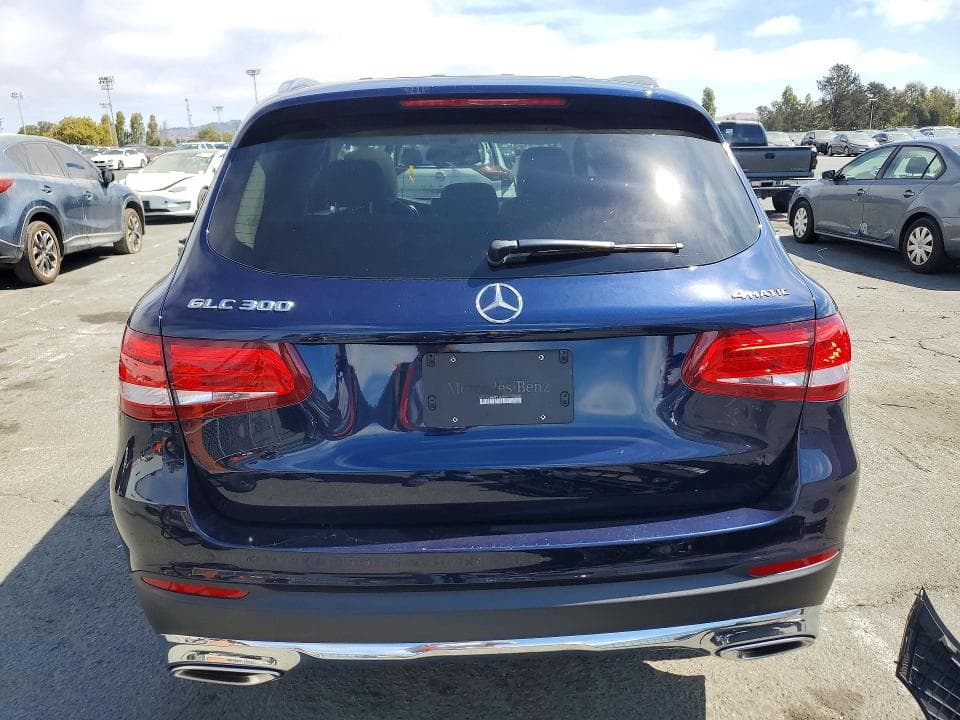 2019 MERCEDES-BENZ GLC 300 4MATIC 6