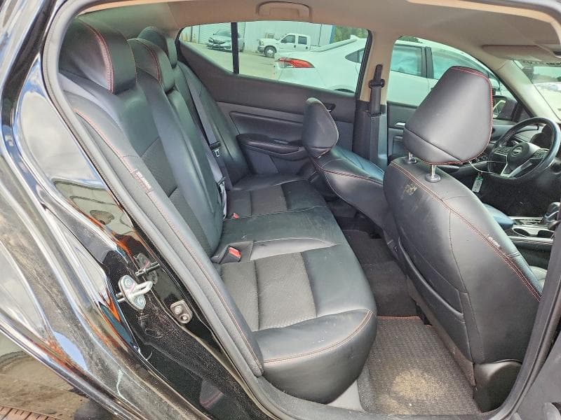 2023 NISSAN ALTIMA SR 10