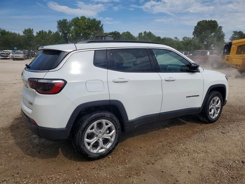 2024 JEEP COMPASS LATITUDE 3