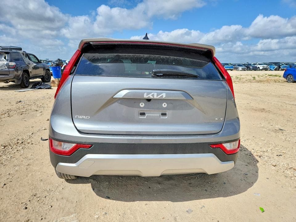 2026 KIA NIRO LX 6