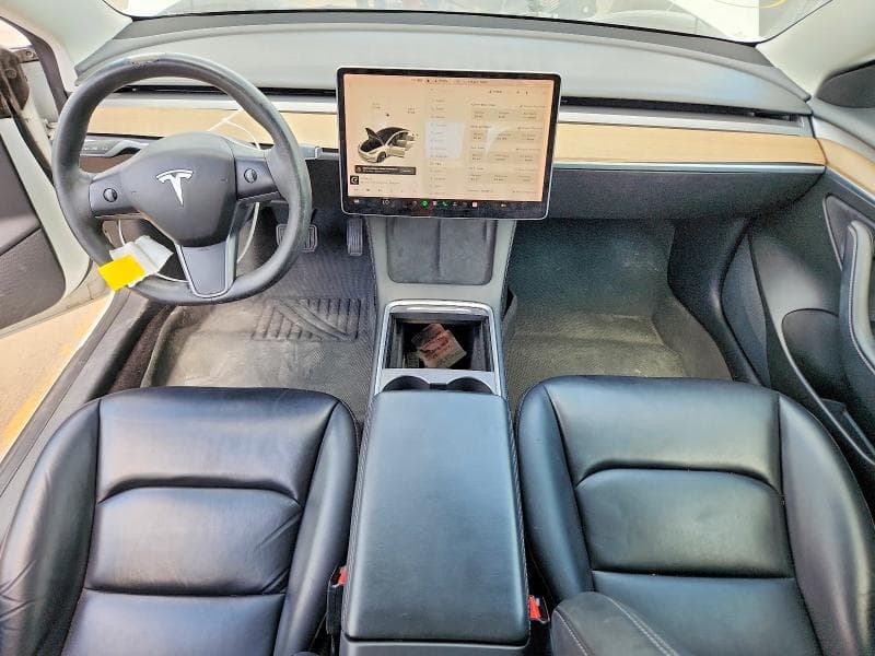 2021 TESLA MODEL 3 8