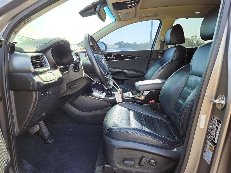 2019 KIA SORENTO EX V6 7