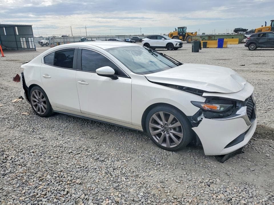 2020 MAZDA 3 SELECT 4