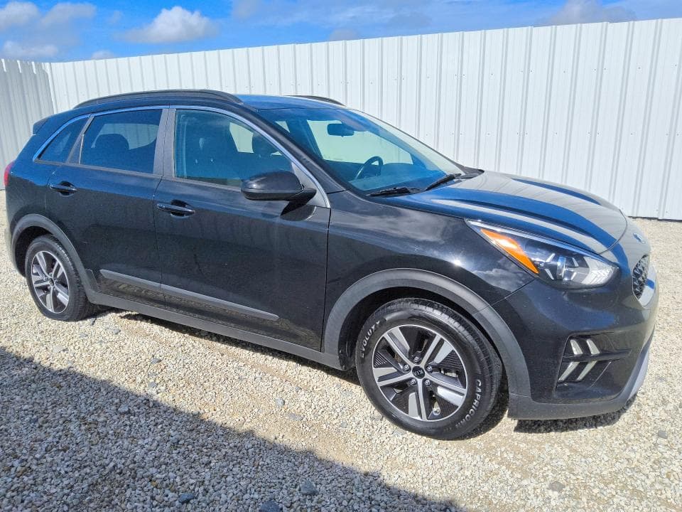 2020 KIA NIRO LXS 4