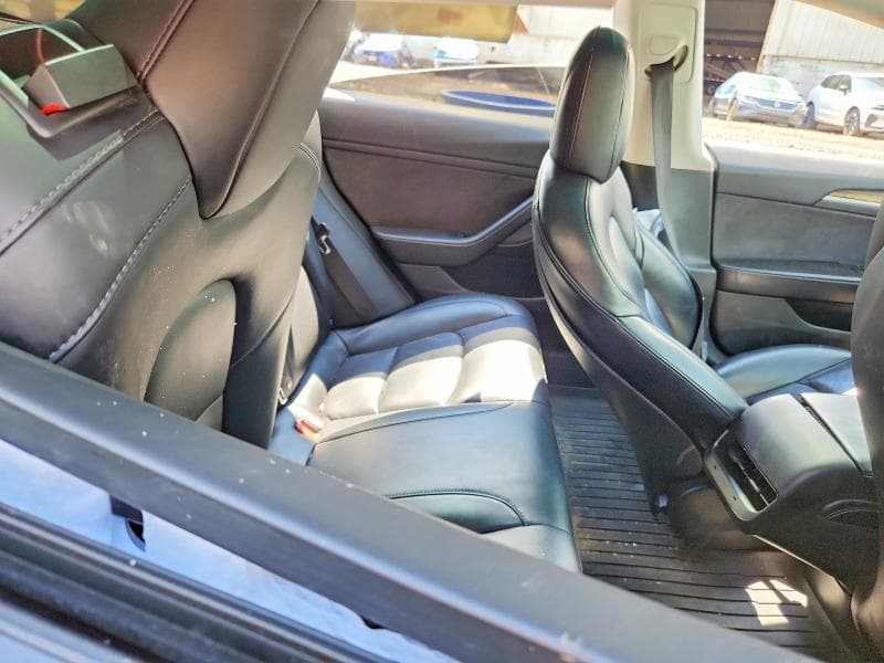 2021 TESLA MODEL 3 10