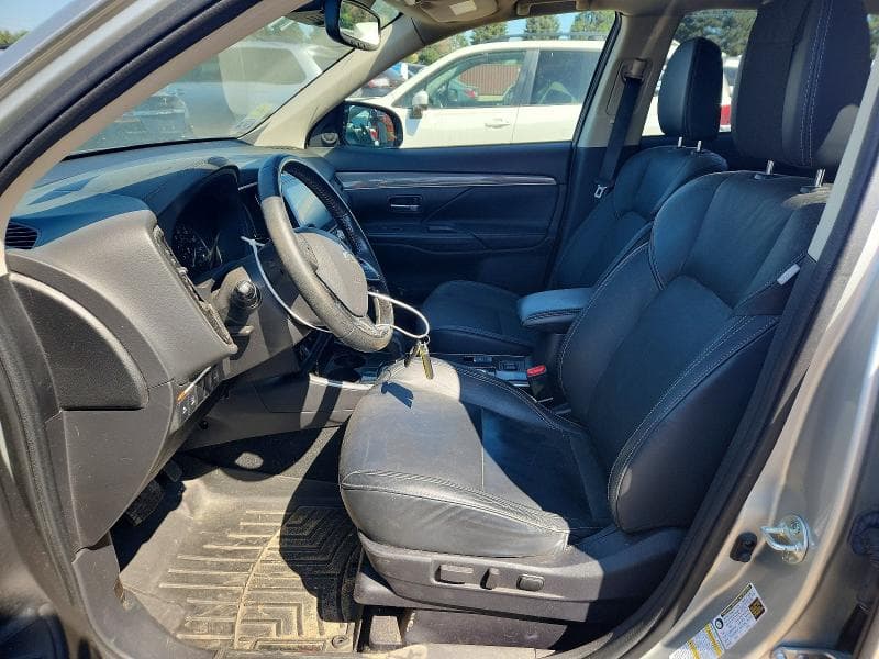 2020 MITSUBISHI OUTLANDER SE 7