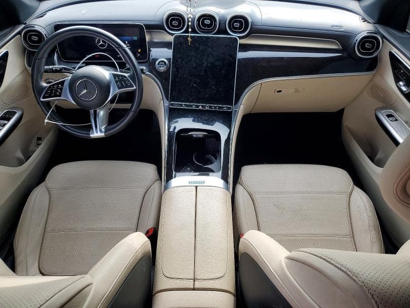 2023 MERCEDES-BENZ GLC 300 8