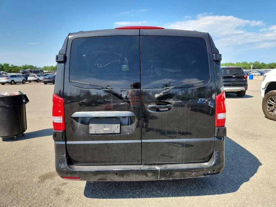 2018 MERCEDES-BENZ METRIS 6