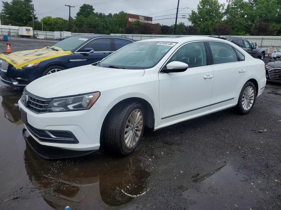 2017 VOLKSWAGEN PASSAT SE - 1