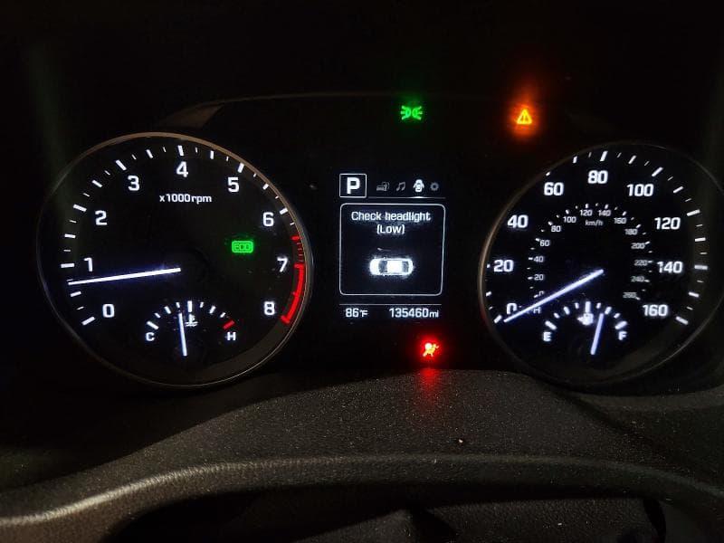 2018 HYUNDAI ELANTRA SEL 9